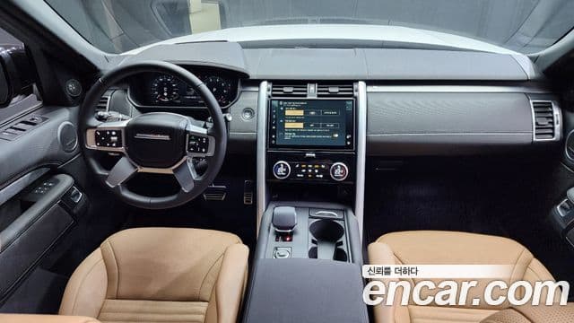 Land Rover Discovery 5 2024 — Фото 7/20