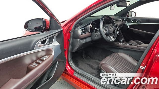 Genesis G70 2022 — ფოტო 11/20