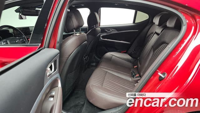 Genesis G70 2022 — ფოტო 12/20
