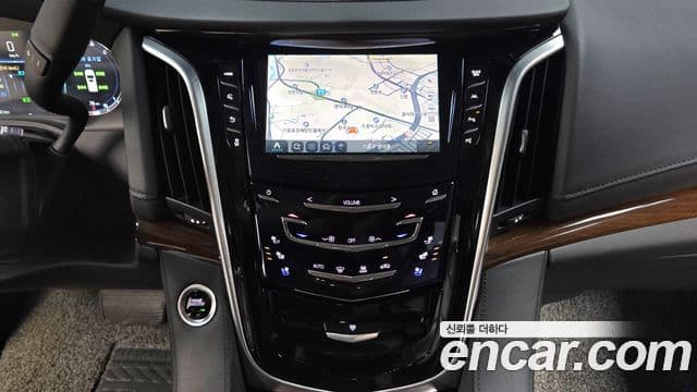 Cadillac Escalade 2020 — Şəkil 14/20