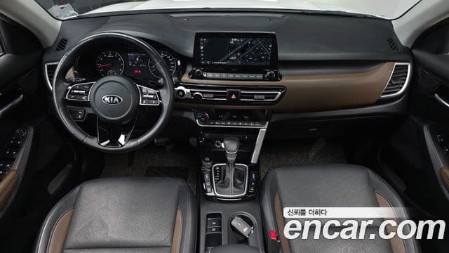 Kia Seltos 2020 — ფოტო 7/20