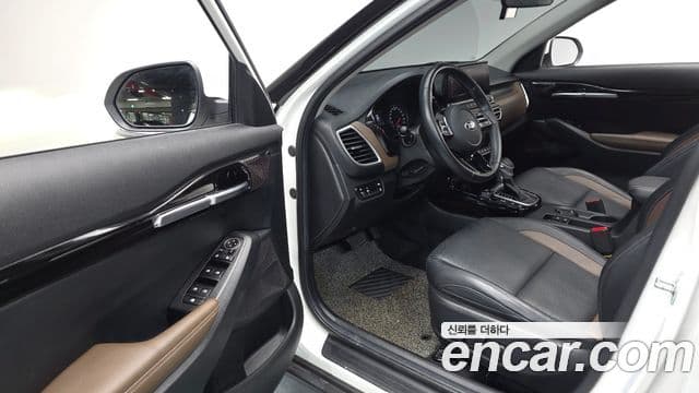 Kia Seltos 2020 — ფოტო 12/20