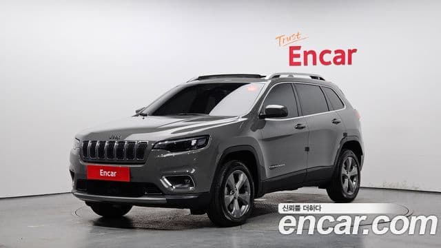 Jeep Cherokee 2021 — Şəkil 10/20
