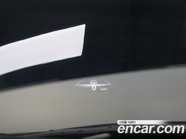 Genesis GV70 2021 — Şəkil 13/20