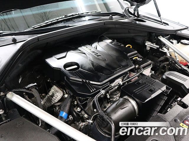 Genesis GV70 2021 — Şəkil 19/20