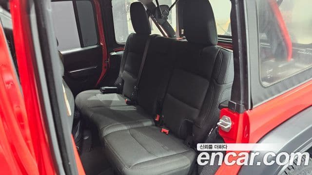 Jeep Wrangler 2019 — Photo 1/20