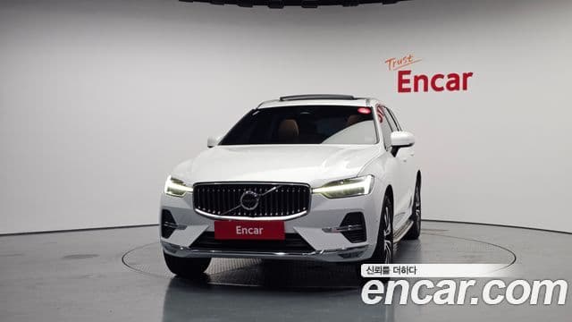 Volvo XC60 2024 — ფოტო 3/20