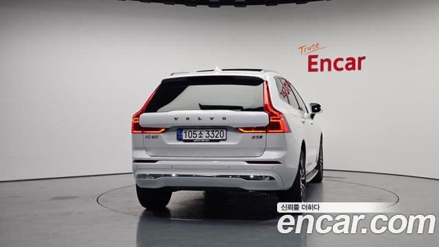 Volvo XC60 2024 — фото 4 из 20
