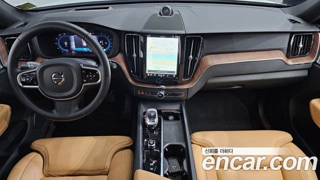 Volvo XC60 2024 — ფოტო 7/20