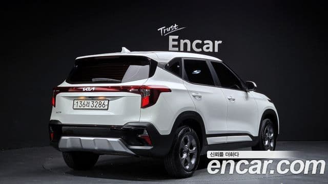 Kia Seltos 2022 — Şəkil 2/20