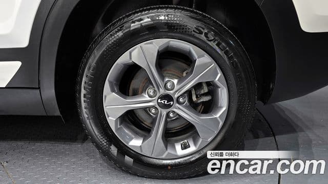 Kia Seltos 2022 — Şəkil 5/20
