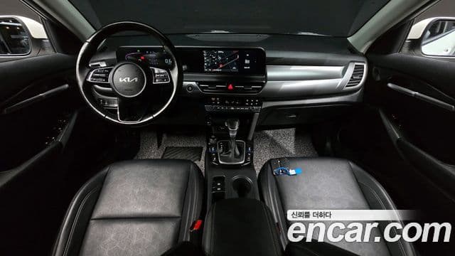 Kia Seltos 2022 — Şəkil 7/20