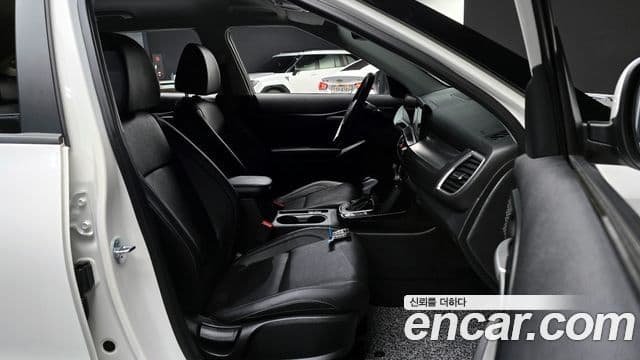 Kia Seltos 2022 — Şəkil 10/20