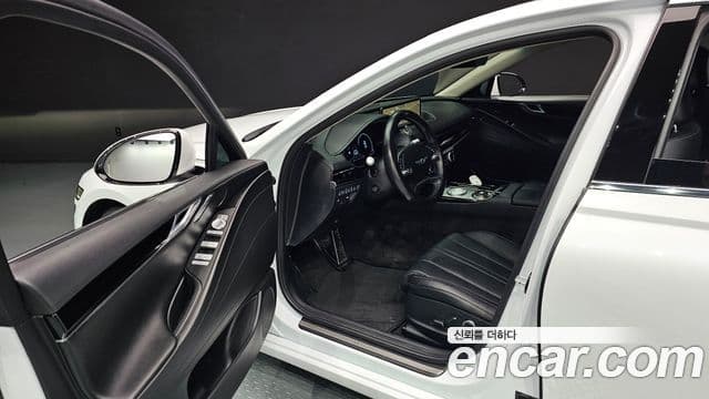 Genesis Electrified G80 2022 — ფოტო 11/20