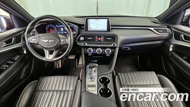 Genesis G70 2019 — ფოტო 7/20