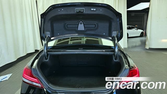 Genesis G70 2019 — ფოტო 20/20