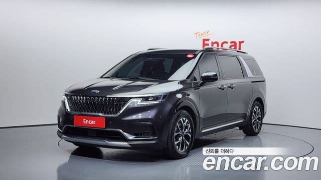 Kia Carnival 2020 — Фото 1/20