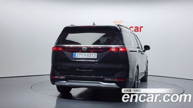 Kia Carnival 2020 — Фото 4/20
