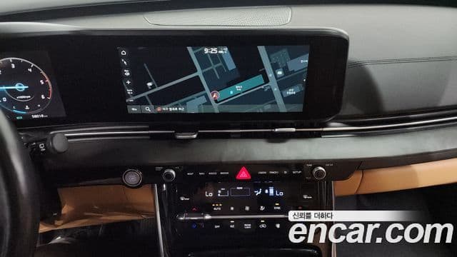 Kia Carnival 2020 — Фото 14/20