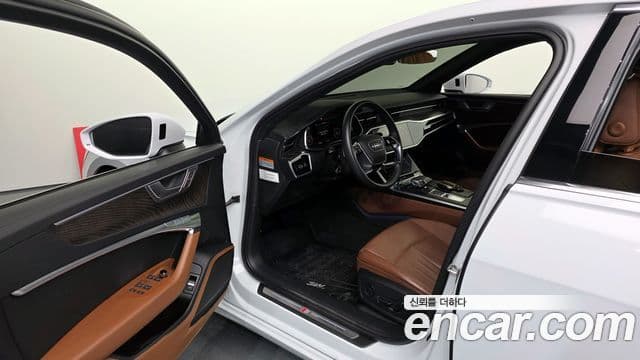 Audi A6 2022 — Photo 17/20