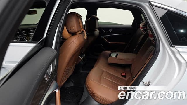 Audi A6 2022 — Photo 7/20