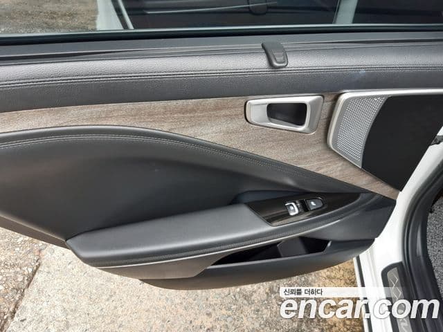 Kia K8 2023 — ფოტო 11/16