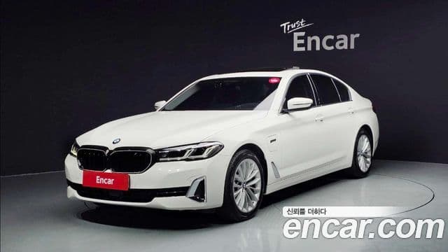 BMW 5 Series 2021 — Şəkil 3/20