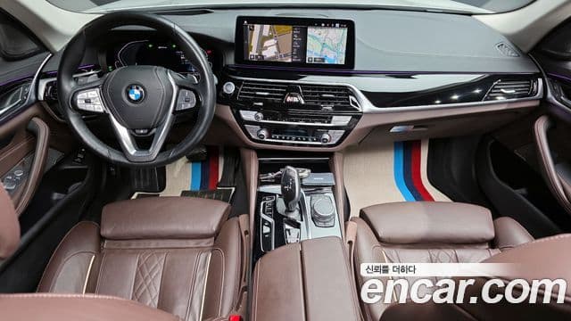 BMW 5 Series 2021 — Şəkil 7/20