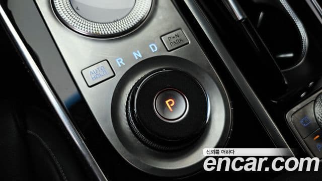 Genesis GV80 2021 — Şəkil 9/20
