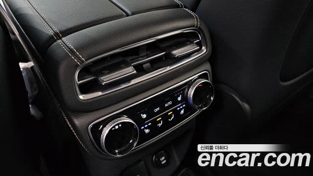 Genesis GV80 2021 — Şəkil 19/20