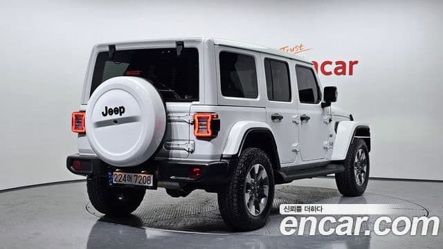Jeep Wrangler 2023 — Şəkil 2/20
