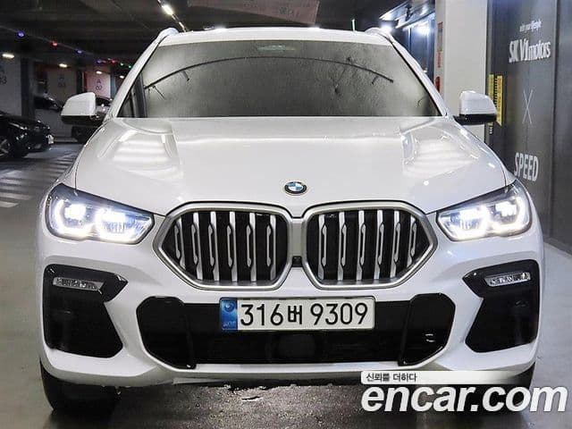 BMW X6 2021 — ფოტო 1/20