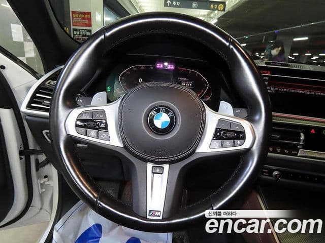 BMW X6 2021 — ფოტო 6/20