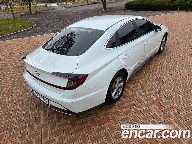 Hyundai Sonata 2022 — фото 6 из 20
