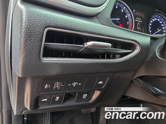 Hyundai Sonata 2022 — фото 18 из 20