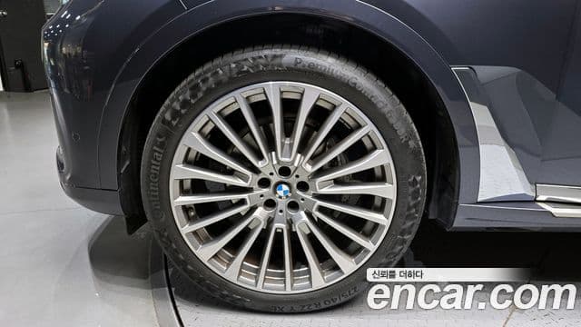 BMW X7 2021 — фото 5 из 20