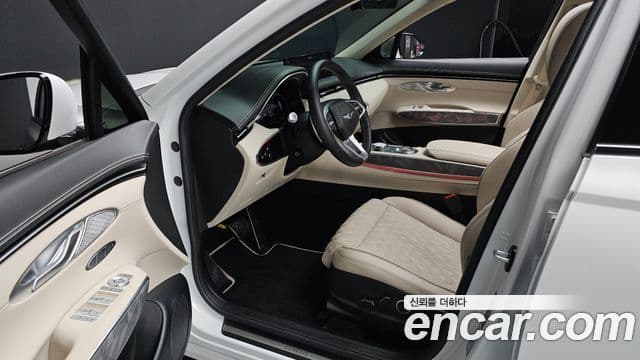 Genesis GV70 2024 — ფოტო 11/20