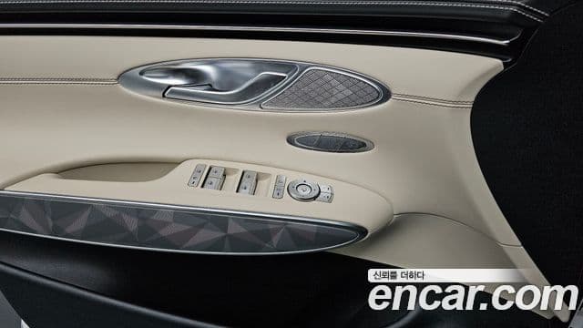 Genesis GV70 2024 — ფოტო 17/20