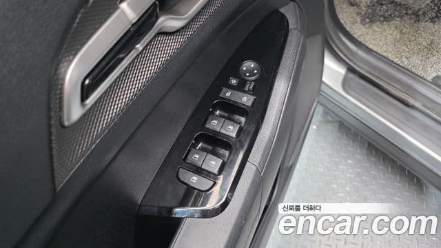 Kia Sportage 2021 — фото 14 из 20