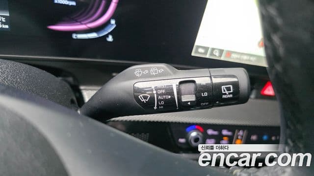 Kia Sportage 2021 — ფოტო 16/20