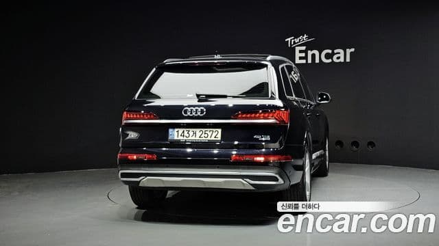 Audi Q7 2021 — Şəkil 4/20