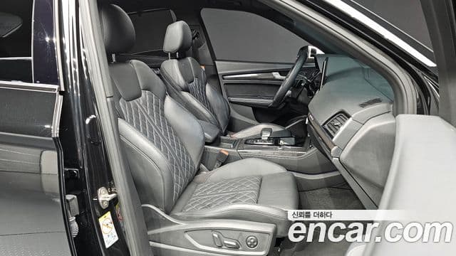 Audi SQ5 2022 — Photo 10/20