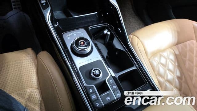 Kia Sorento 2020 — Фото 9/20