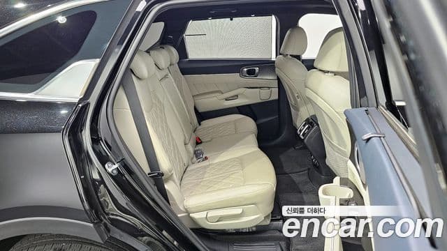 Kia Sorento 2022 — Şəkil 11/20