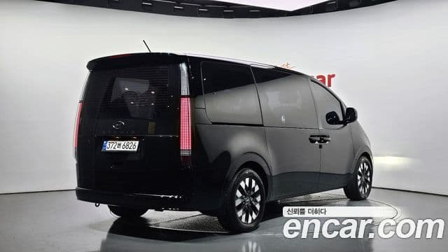Hyundai Staria 2021 — Şəkil 2/20
