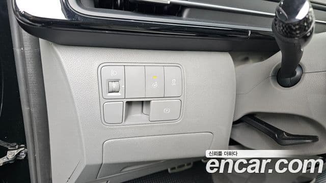 Hyundai Staria 2021 — Şəkil 13/20