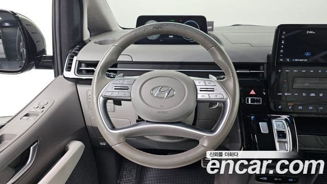 Hyundai Staria 2021 — Şəkil 14/20