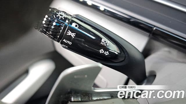 Hyundai Staria 2021 — Şəkil 15/20