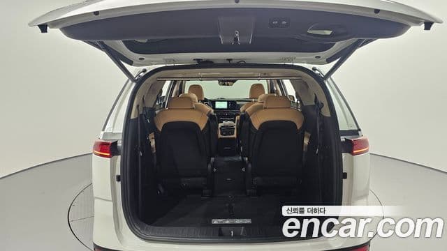 Kia Carnival 2022 — Şəkil 20/20