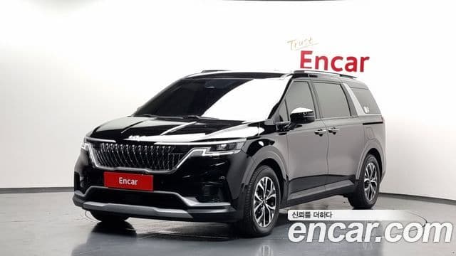Kia Carnival 2023 — ფოტო 1/20